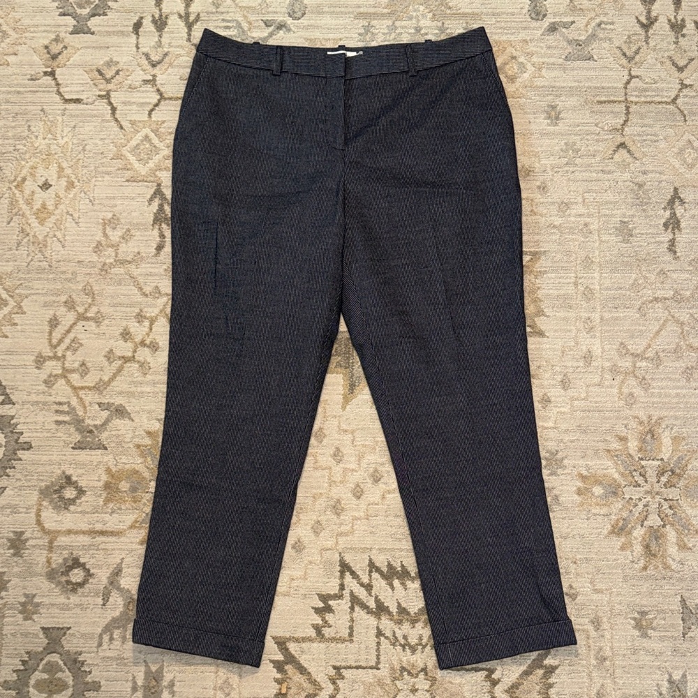 NWT Tahari Navy and White Striped Pants